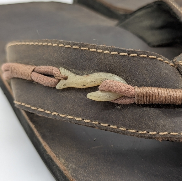 Gotcha Brown Thong Sandal With Fishhook Accent 13 - Picture 3 of 7